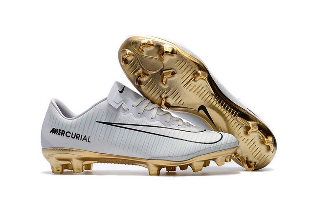 Scarpe di ronaldo bianche online