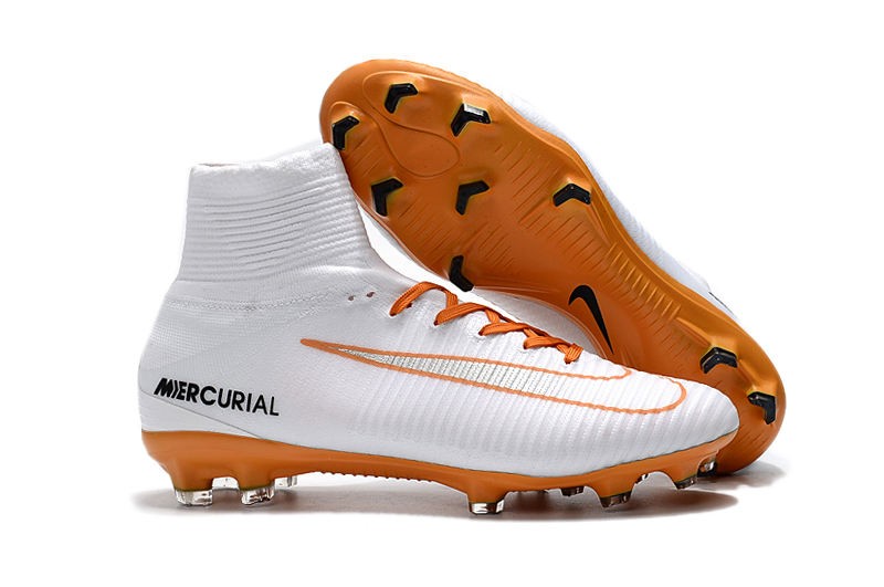 Scarpa da calcio Nike Mercurial Superfly 5 FG Uomo Bianco Oro